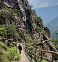 2026-01-01 | 石台牯牛降重装踏雪徒步露营二日行